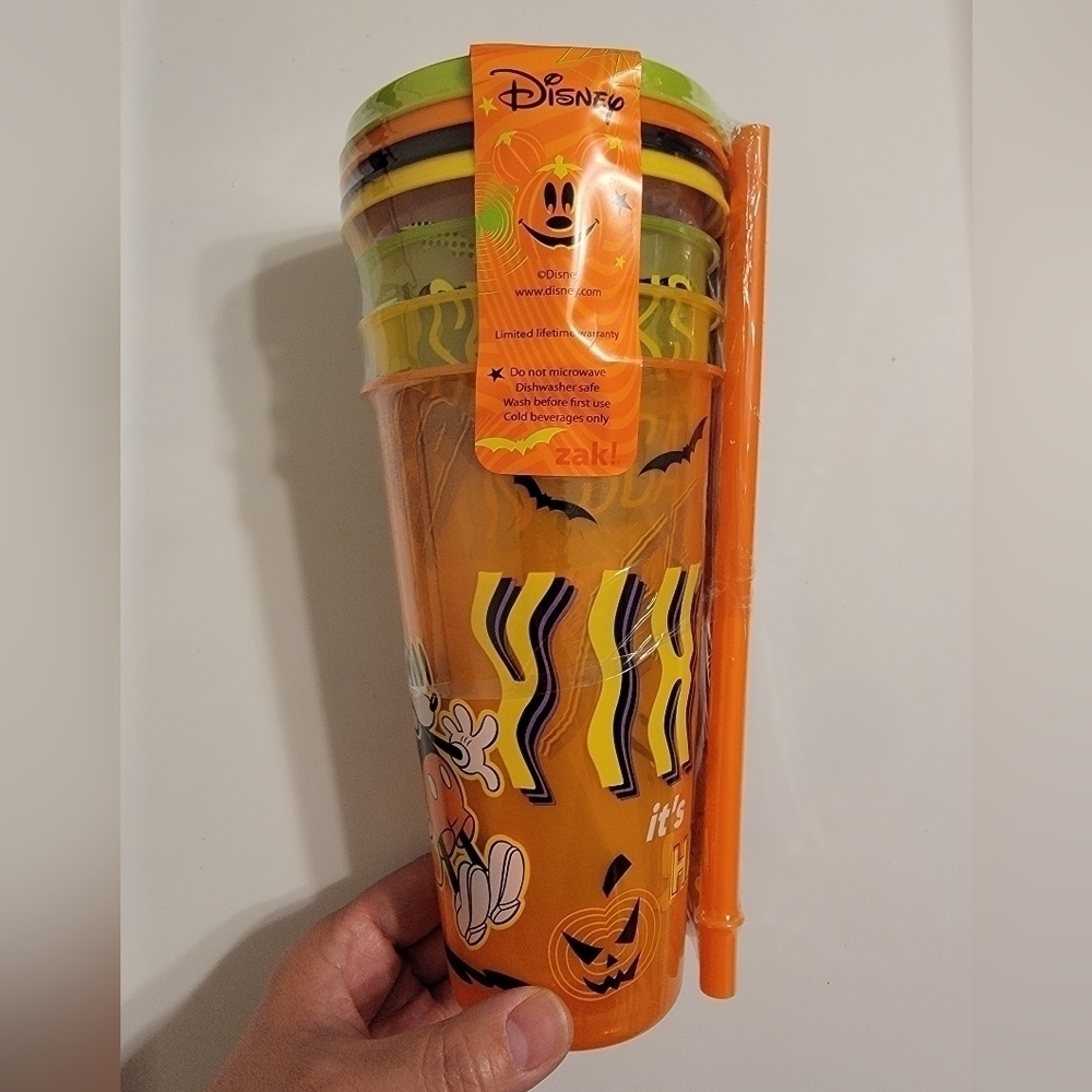 NWT Zak Halloween Disney 4 Pack Reusable Drinkware